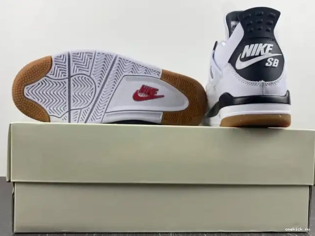 Chep Onekick DR5415-100 x Jordan Air SB 4 Nike 0327